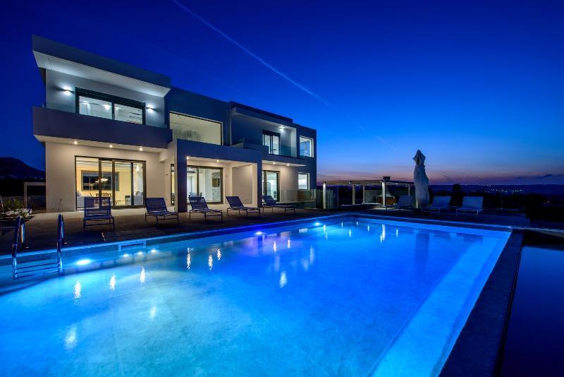 Thea Sunrise Villa Koskinou  외부 사진